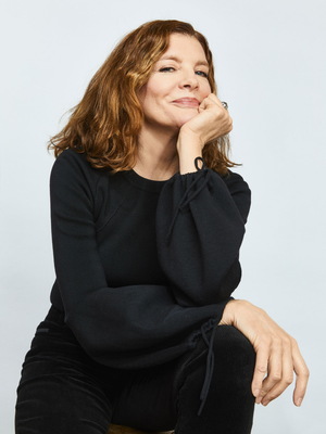 Rene Russo Poster 3674732