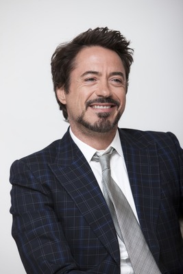 Robert Downey Jr Poster 2427100