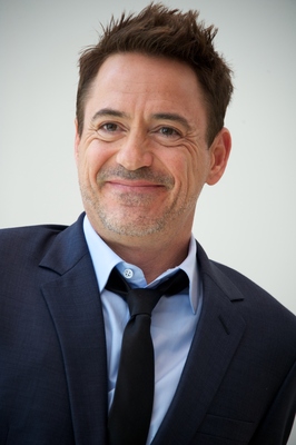 Robert Downey Jr Poster 2471566