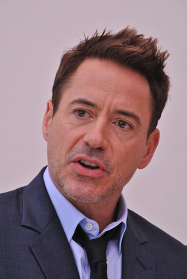 Robert Downey Jr Poster 2487101