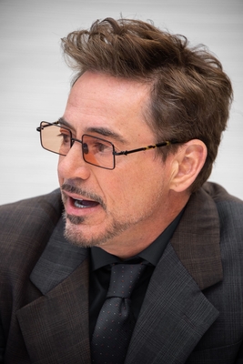 Robert Downey Jr Poster 3681464