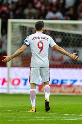 Robert Lewandowski Poster 3353474