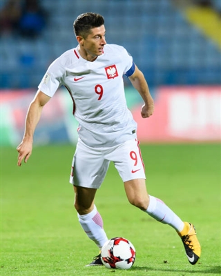 Robert Lewandowski Poster 3353565