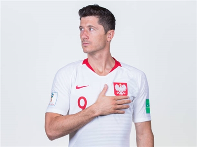 Robert Lewandowski Poster 3353590