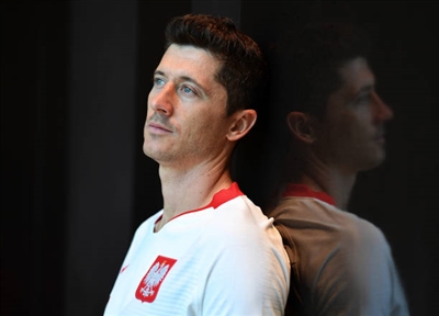 Robert Lewandowski Poster 3353608