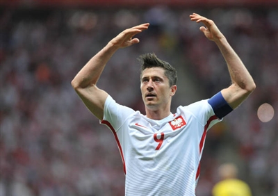 Robert Lewandowski Poster 3353619