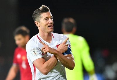 Robert Lewandowski Poster 3353631