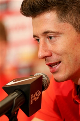 Robert Lewandowski Poster 3353643