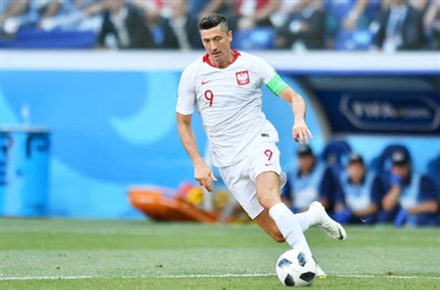 Robert Lewandowski Poster 3353648