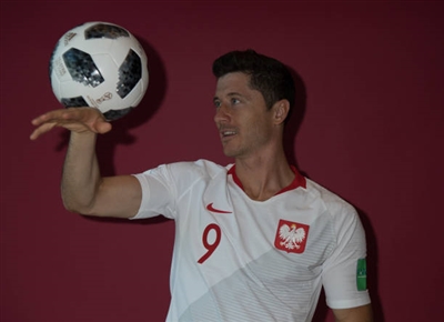 Robert Lewandowski Poster 3353658
