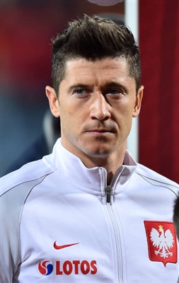 Robert Lewandowski Poster 3353675