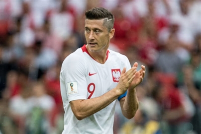 Robert Lewandowski Poster 3353701