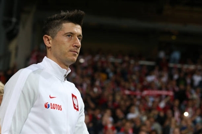 Robert Lewandowski Poster 3353721