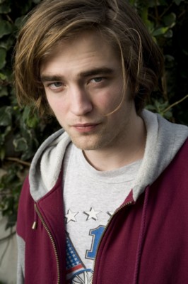 Robert Pattinson Poster 1525183