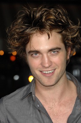 Robert Pattinson Poster 1525192