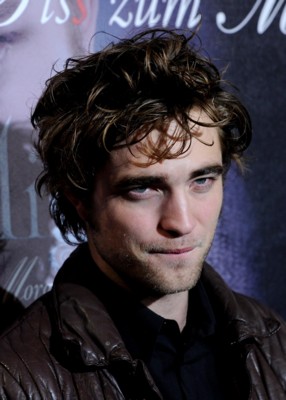 Robert Pattinson Poster 1525210