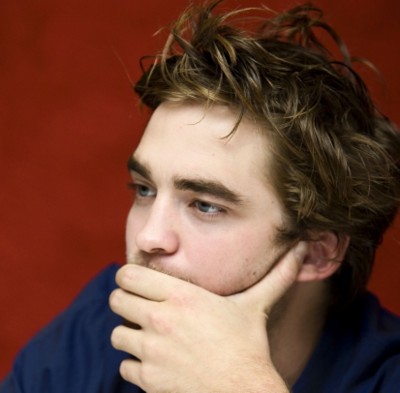 Robert Pattinson Poster 1525211
