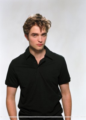 Robert Pattinson Poster 1525223