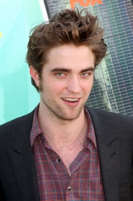 Robert Pattinson Poster 1525230