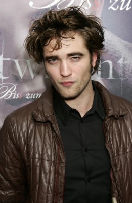 Robert Pattinson Poster 1525232