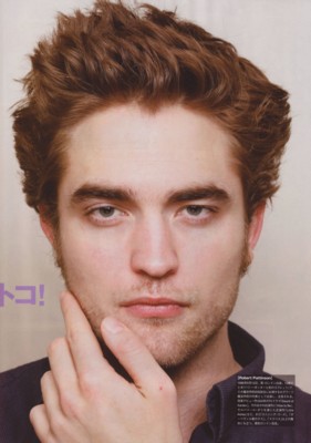 Robert Pattinson Poster 1525233