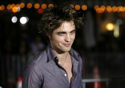 Robert Pattinson Poster 1525247