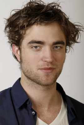 Robert Pattinson Poster 1525248