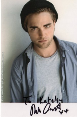Robert Pattinson Poster 1525253