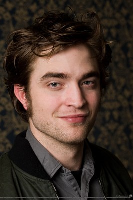 Robert Pattinson Poster 1971840