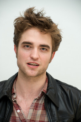 Robert Pattinson Poster 2233057