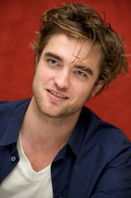 Robert Pattinson Poster 2233060