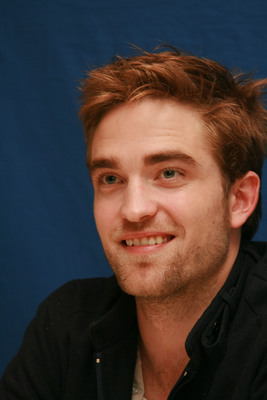 Robert Pattinson Poster 2244489