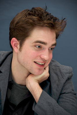 Robert Pattinson Poster 2244492