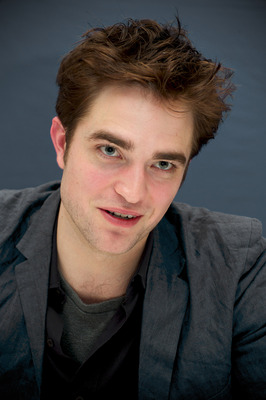 Robert Pattinson Poster 2244515
