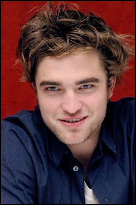 Robert Pattinson Poster 2288191