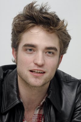 Robert Pattinson Poster 2288194