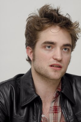 Robert Pattinson Poster 2288214