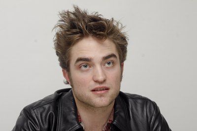 Robert Pattinson Poster 2288260