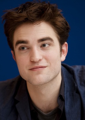 Robert Pattinson Poster 2309291