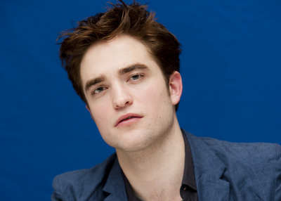 Robert Pattinson Poster 2309303