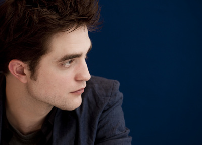 Robert Pattinson Poster 2309304