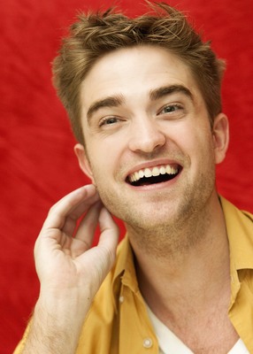 Robert Pattinson Poster 2309305