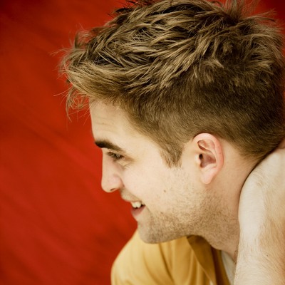 Robert Pattinson Poster 2309308