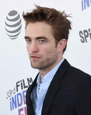 Robert Pattinson Poster 3178480