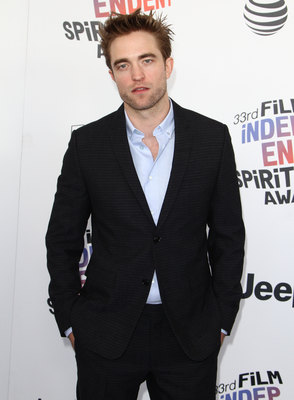 Robert Pattinson Poster 3178497