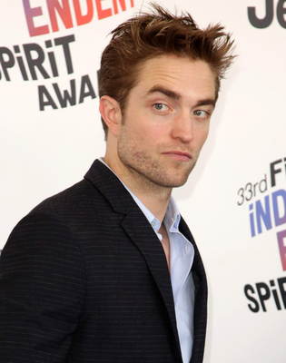 Robert Pattinson Poster 3178530