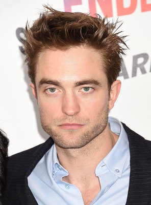 Robert Pattinson Poster 3178667