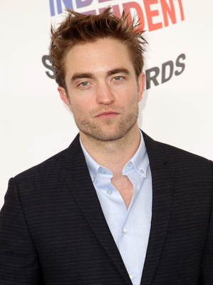 Robert Pattinson Poster 3178713