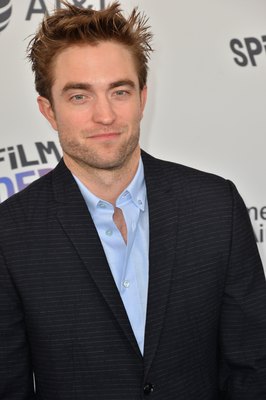 Robert Pattinson Poster 3178779