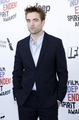 Robert Pattinson Poster 3178801